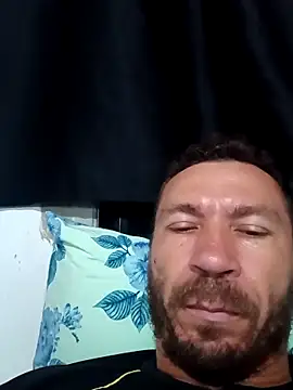 RobertoLuiz84 online show from March 9, 12:03 am