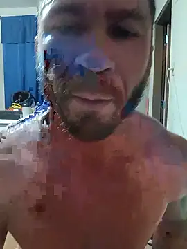 Snapshot of RobertoLuiz84 chatting on May 10, 1:33 am RobertoLuiz84 online show from May 10, 1:33 am