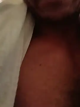 RobertoLuiz84 online show from June 12, 4:33 am