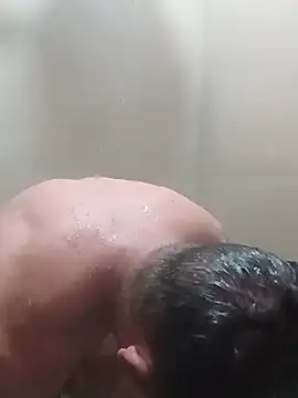 RobertoLuiz84 online show from June 15, 10:34 pm