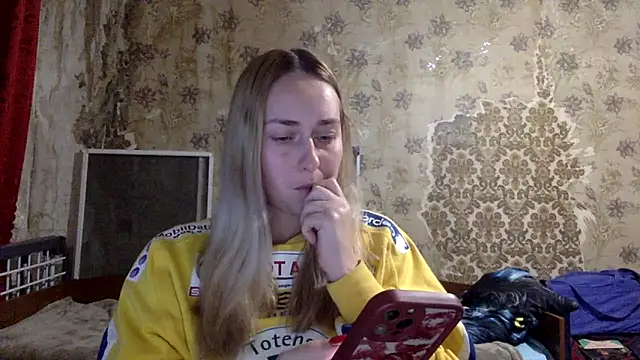 Snapshot of Vassila69 chatting on December 16, 9:42 pm Vassila69 online show from December 16, 9:42 pm