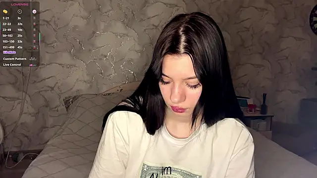 Snapshot of Phantom_Gallactic chatting on February 5, 8:30 am Phantom Gallactic online show from February 5, 8:30 am