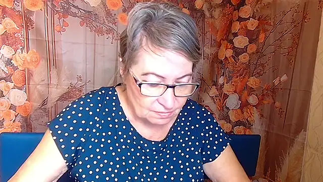 OlgaLuck online show from December 3, 6:32 am