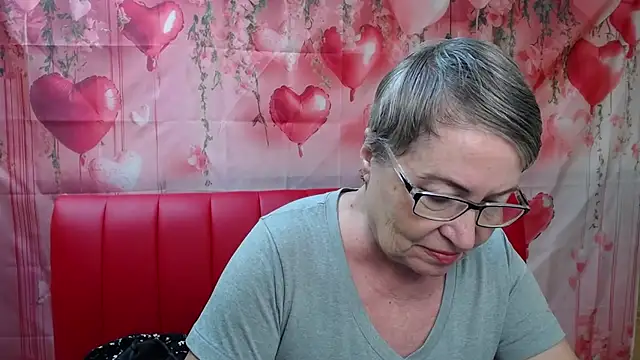 OlgaLuck online show from March 12, 6:08 am