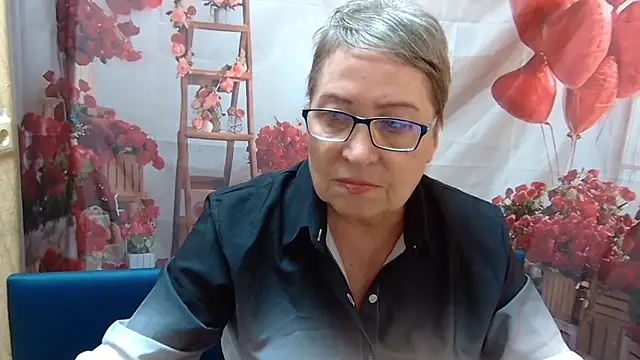 OlgaLuck online show from May 7, 5:13 am