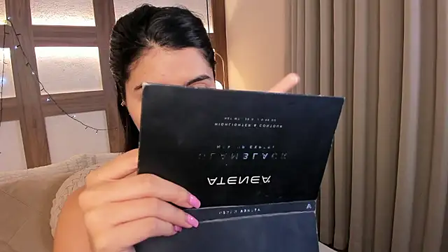 SarhaVega online show from February 14, 1:08 pm