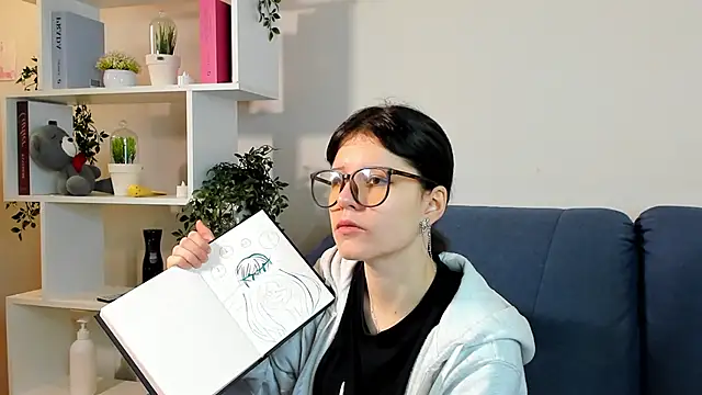 ShanaHearns online show from November 29, 7:33 am