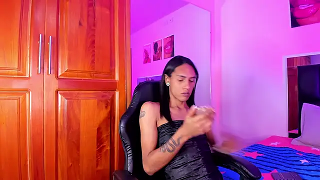 ValeryTs1 online show from April 5, 7:11 pm