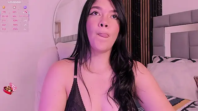 amaia santini online show from February 20, 7:03 pm