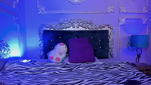 DhaliaRosse online show from January 8, 3:42 am