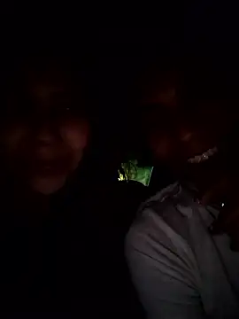 Snapshot of AXG100 chatting on January 10, 9:00 am AXG100 online show from January 10, 9:00 am