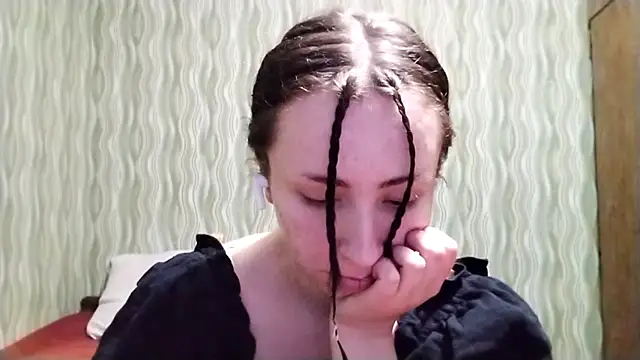 Snapshot of YingBrancanto chatting on December 1, 1:27 pm YingBrancanto online show from December 1, 1:27 pm