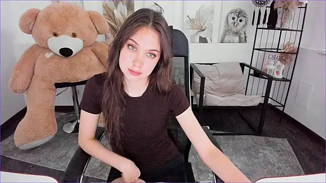 BlossomVesper online show from December 5, 9:29 am