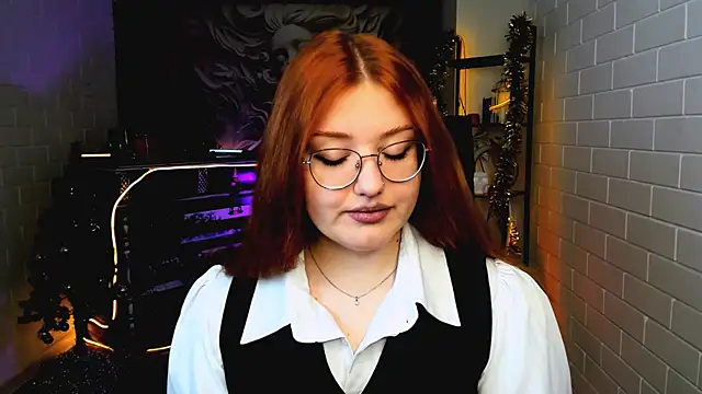 StaceyJensen online show from January 9, 9:12 am