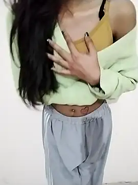 Snapshot of Alli8900 chatting on November 28, 5:04 pm Alli8900 online show from November 28, 5:04 pm