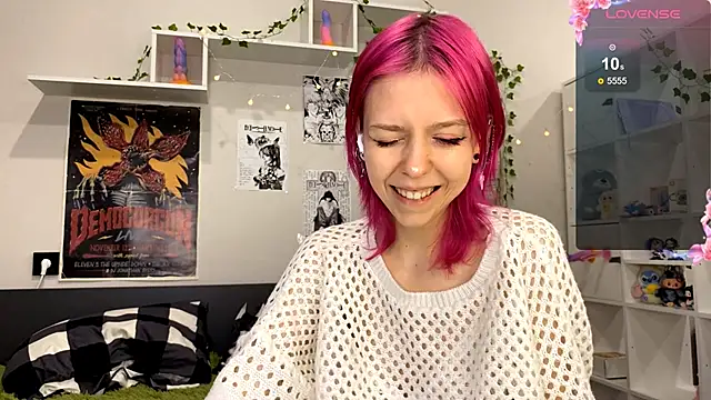 FairyLuna online show from February 24, 8:40 pm