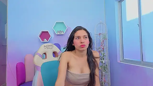 KateSkinny online show from December 19, 11:39 am