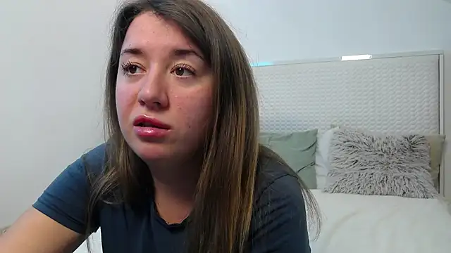 Leona Rae online show from January 16, 11:58 am