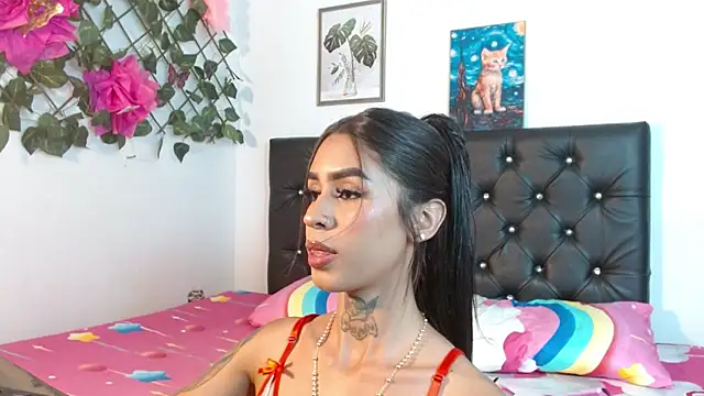 Ameliejoness  online show from January 10, 10:25 pm