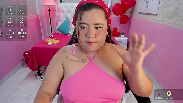 Danna Keys online show from February 18, 7:10 pm