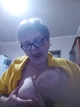 MillanaOcean online show from December 1, 10:15 pm