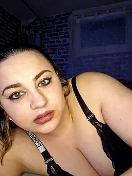 SquirtPassion1995 online show from January 8, 11:51 pm