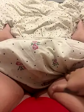 Snapshot of sluttybabex chatting on November 23, 1:49 am sluttybabex online show from November 23, 1:49 am