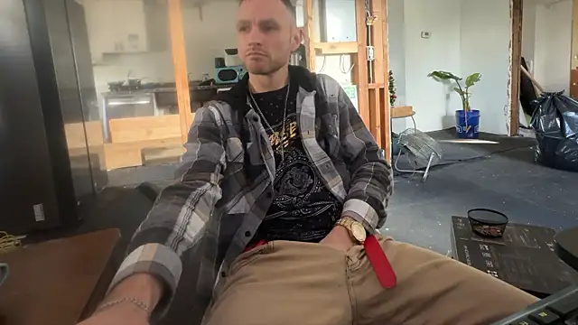 famous1tad online show from December 22, 8:39 pm