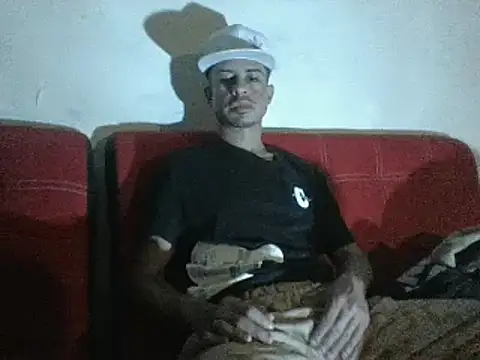 Snapshot of Chakalito123 chatting on March 3, 5:02 am Chakalito123 online show from March 3, 5:02 am