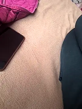 Alexutz21 online show from March 27, 8:26 am