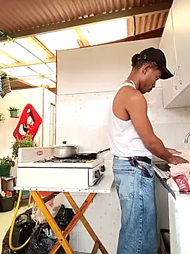 man black hot24 online show from December 5, 7:54 pm