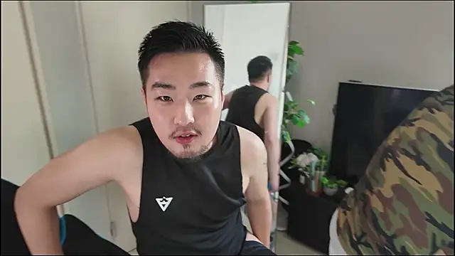 NAMABORI TAICHI online show from April 18, 2:04 am