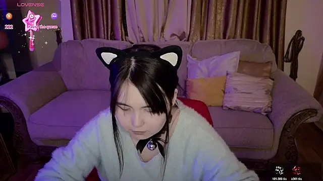 Snapshot of crystipaul chatting on November 25, 11:21 am crystipaul online show from November 25, 11:21 am