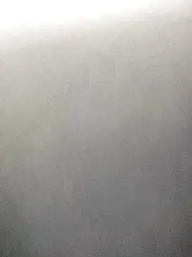 Snapshot of Koma001 chatting on November 27, 7:54 am Koma001 online show from November 27, 7:54 am