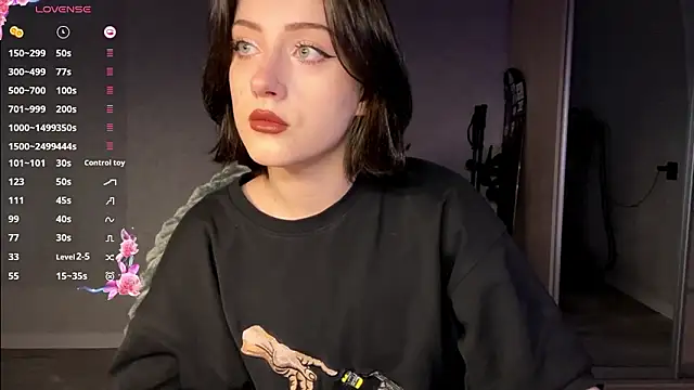 Meowluly online show from March 23, 10:14 pm