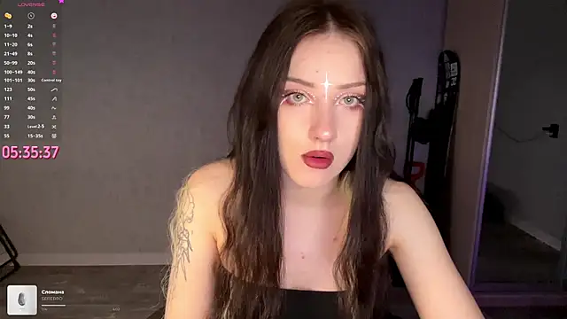 Meowluly online show from April 13, 9:20 pm