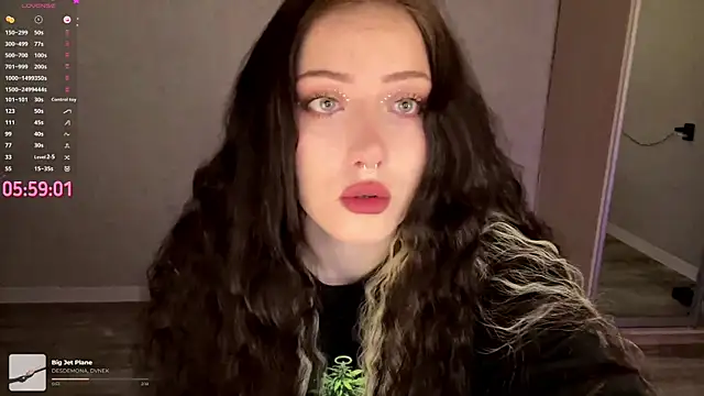 Meowluly online show from April 15, 8:42 pm