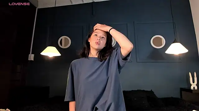 Skyy bloom online show from March 22, 12:41 pm