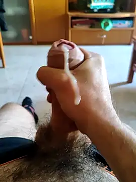 Snapshot of MomentoCaliente00 chatting on November 24, 11:32 am MomentoCaliente00 online show from November 24, 11:32 am