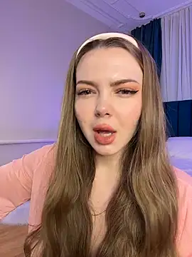 Snapshot of SinCityDoll chatting on February 23, 5:05 am SinCityDoll online show from February 23, 5:05 am