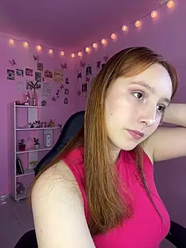 Snapshot of Davne_ chatting on February 22, 9:57 pm Davne online show from February 22, 9:57 pm