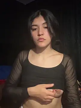 Snapshot of izzanagi129 chatting on March 9, 11:31 pm izzanagi129 online show from March 9, 11:31 pm