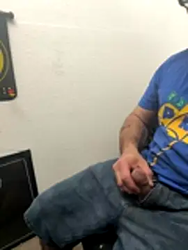 2addictivelyhorny online show from December 20, 8:49 pm