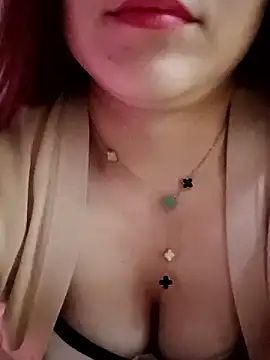 Snapshot of Lily-ross22 chatting on January 11, 3:50 pm Lily-ross22 online show from January 11, 3:50 pm