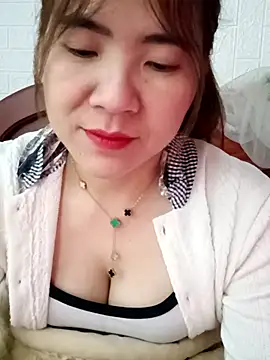 Lily-ross22 online show from February 10, 4:16 am