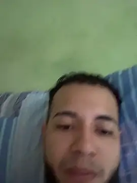 Snapshot of tratosucio chatting on March 18, 4:10 pm tratosucio online show from March 18, 4:10 pm
