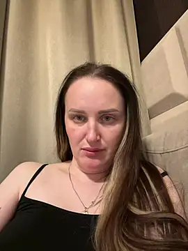 TomilaSi online show from April 18, 8:09 pm