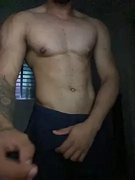 Snapshot of MoreninhoMagrinho chatting on December 4, 4:00 am MoreninhoMagrinho online show from December 4, 4:00 am