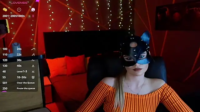  Sweet  Cat  online show from April 1, 1:41 pm