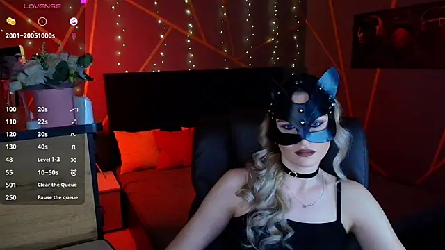  Sweet  Cat  online show from April 9, 11:15 am